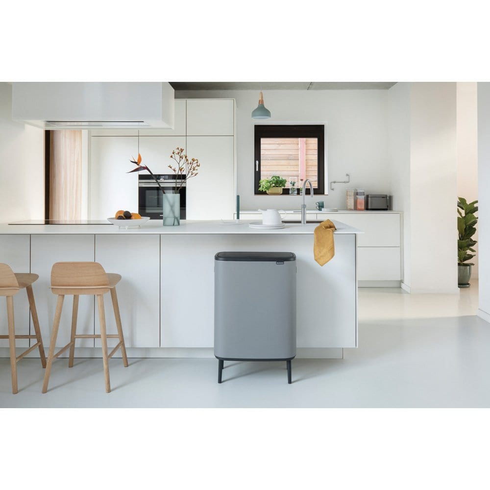 ⁦פח למטבח לחיצה 60 ליטר אפור BRABANTIA  BO 60⁩ – תמונה ⁦5⁩